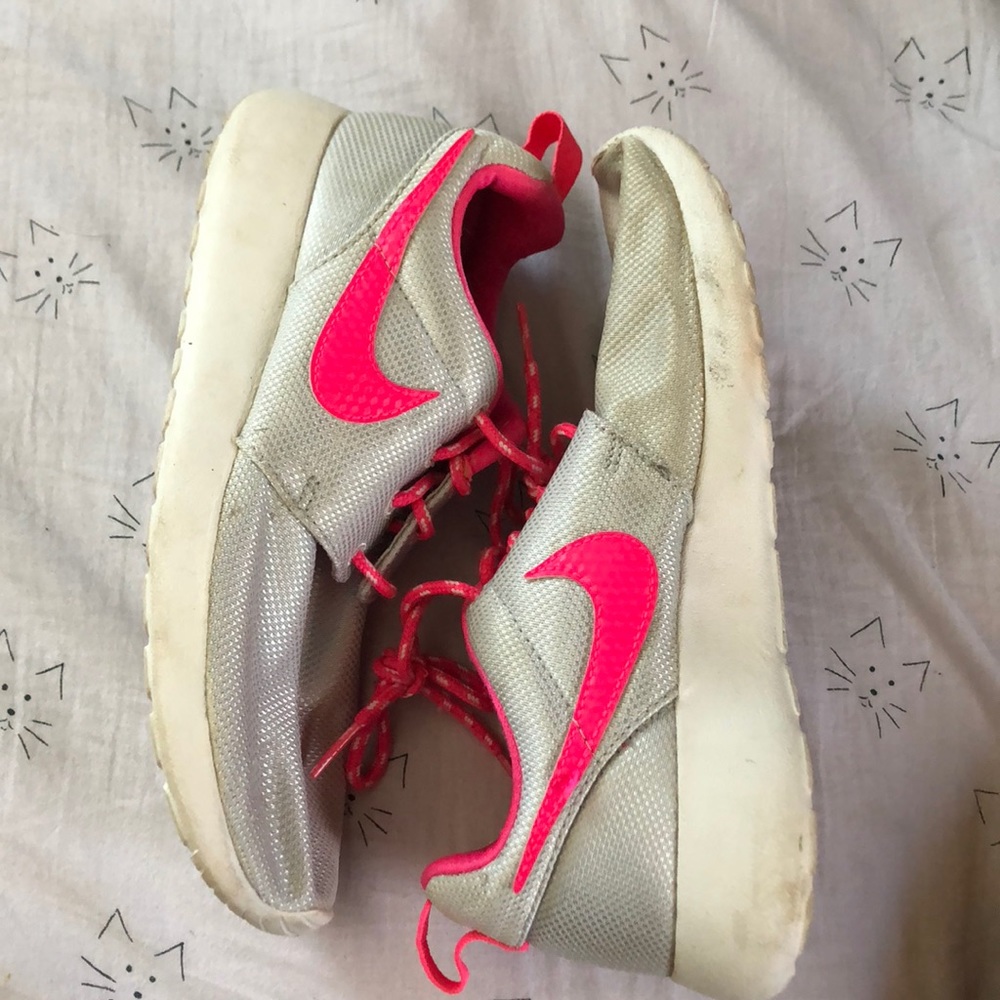 Nike Roshes